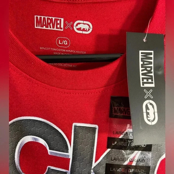 Marvel x Ecko - The Avengers - Large Red T Shirt - BNWT โ๏ธ๐ด๐ข๐ช๐น๐โก๏ธ - Picture 3 of 4